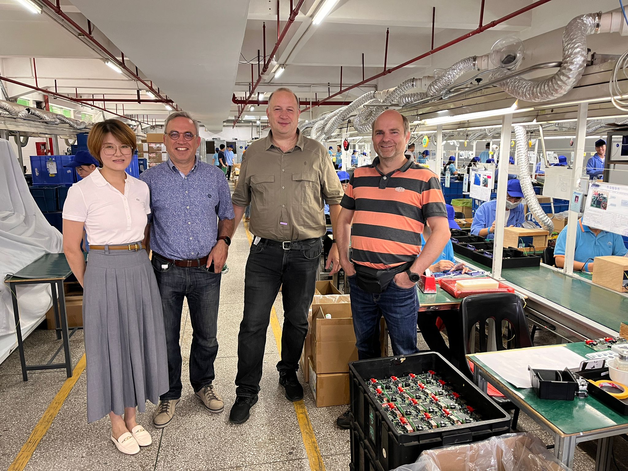 Streamit team visits factory China